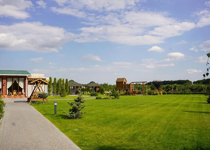 Pet Friendly hotel: The Village Wine